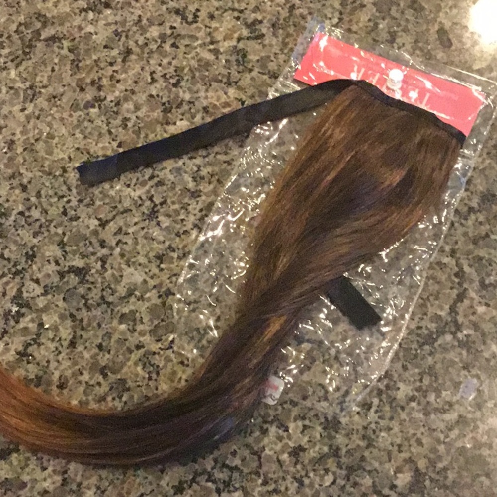 Fake Ponytail